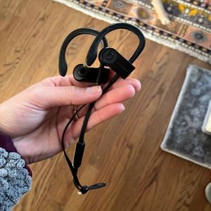 Great in working condition Powerbeats 3